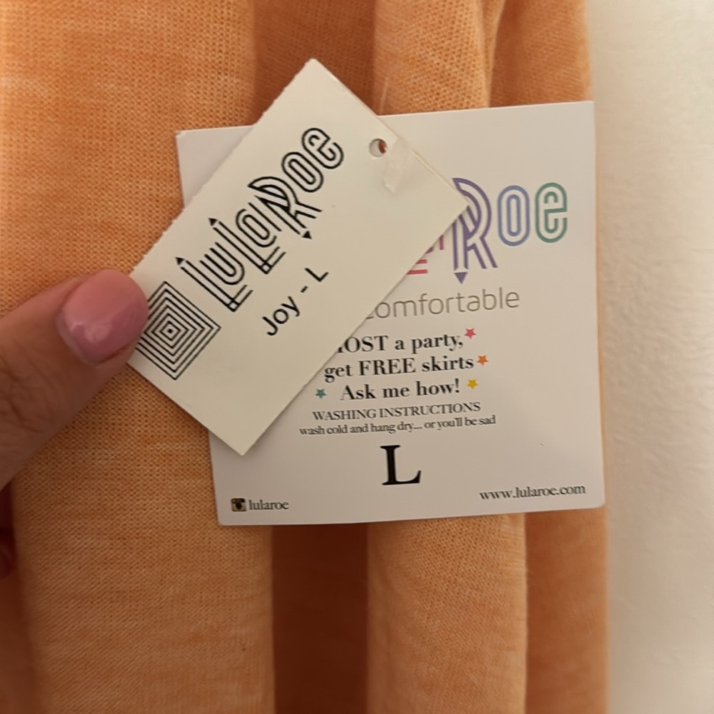 LulaRoe Joy - Picture 3 of 4